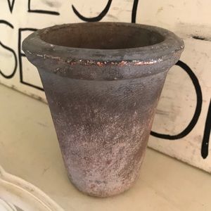 Cement vase